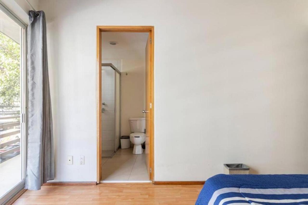 Departamento Amplio En Ciudad De *